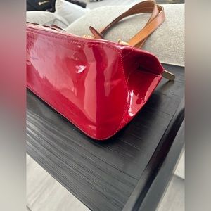 Louis vuitton rosewood red vernis authentic